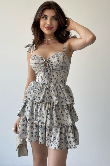 Askılı Elbise Eteği Volanlı Göğüs Destekli Elbise Mini Elbise Çiçekli Elbise Desenli Bej Elbise – Bej - Alfudo Moda