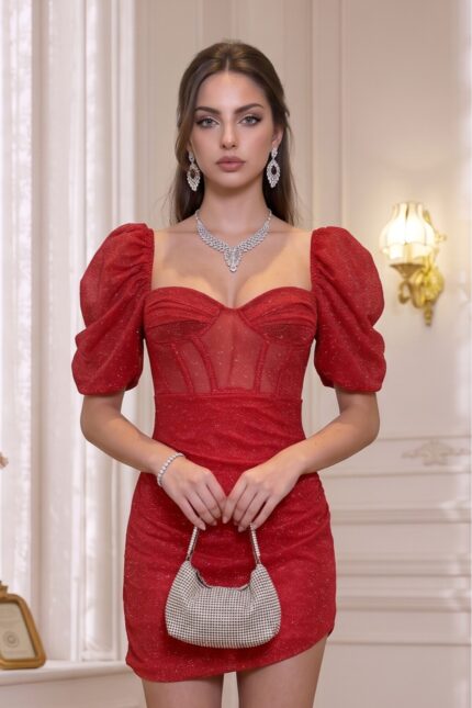 U Yakalı Simli Tül Detaylı Kısa Kollu Likralı Eteği Kruvaze Dekolteli Fermuarlı Kısa Kırmızı Elbise – Kırmızı - Alfudo Moda
