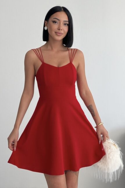 İnce Askılı Sırt Dekolteli Volan Kloş Kırmızı Mezuniyet Elbisesi – Kırmızı - Alfudo Moda