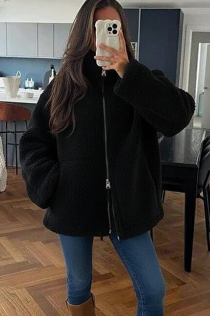 Dik Yakalı Cepli Kadın Peluş Ceket – Siyah - Alfudo Moda