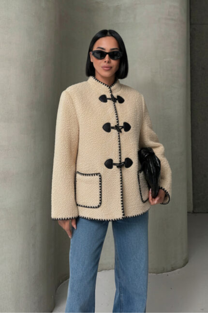Bej Düğmeli Peluş Kadın Mont – Bej - Alfudo Moda