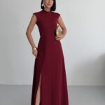 Bisiklet Yaka Yırtmaçlı Bordo Maxi Elbise - Bordo