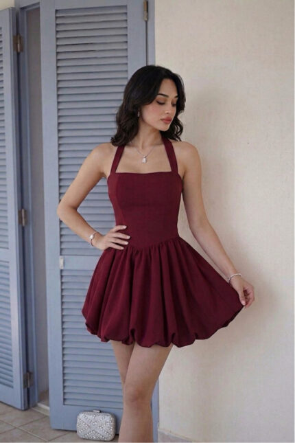 Kadın Bordo Abiye Fırfır Etekli Boyundan Askılı Mini Elbise – Abiye & Mezuniyet Elbisesi – Bordo - Alfudo Moda